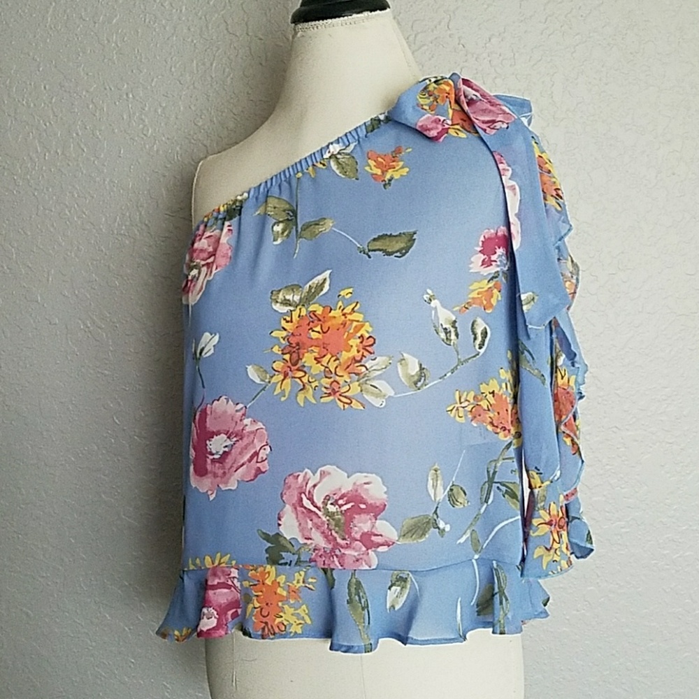 Floral One Shoulder Ruffled Top - Picture 3 of 5